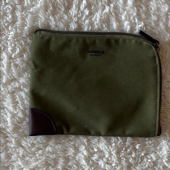 Shinola Green and Brown Toiletry Bags Durable Canvas - Picture 1 of 8